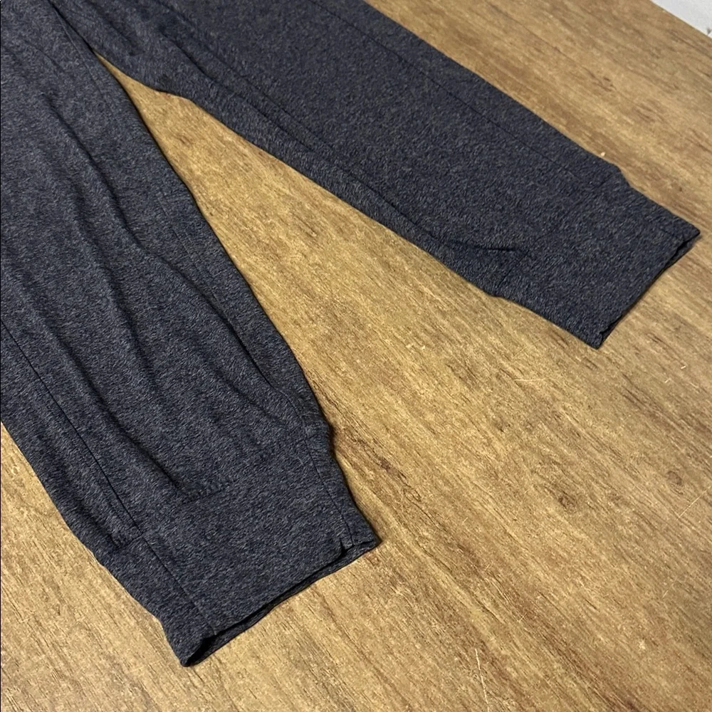 Lululemon great shape Ready To Rulu high rise 7/8 Heather grey jogger sweatpants - Picture 2 of 7